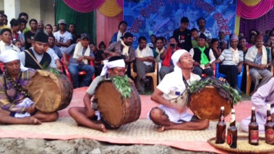चेपाङ समुदायले छोनाम (न्वागी) पर्व मनाउँदै   